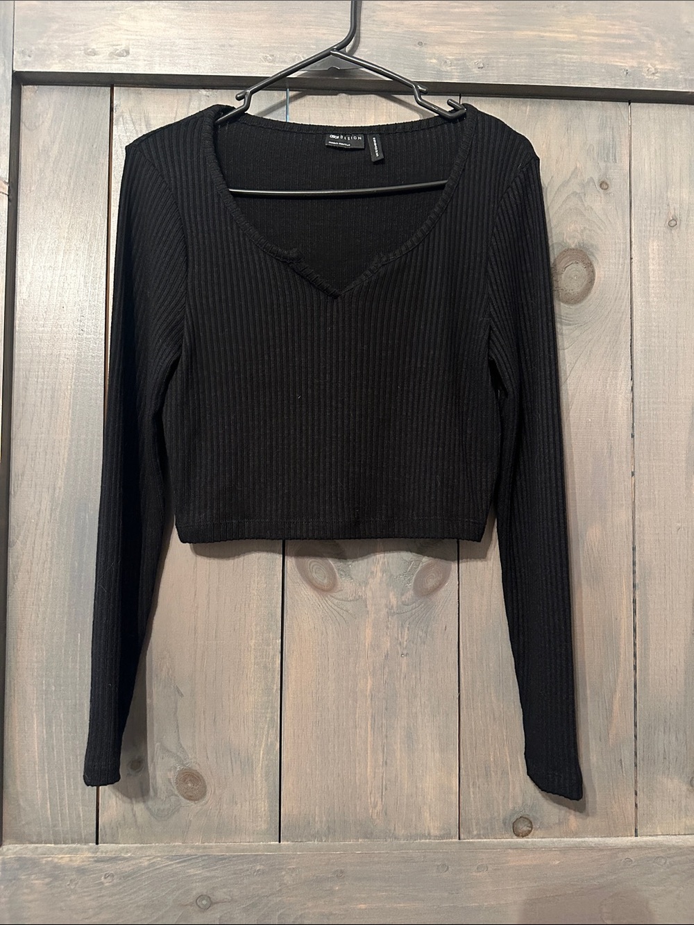 ASOS Long Sleeve Ribbed V-Neck Crop Top - Black